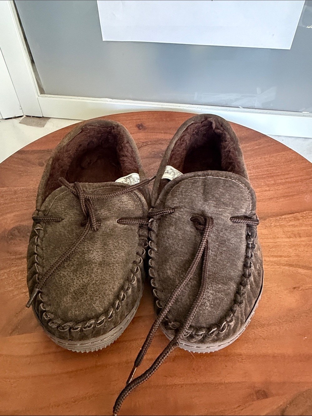 Lamo moccasin slipper shoes suede size 9 brown